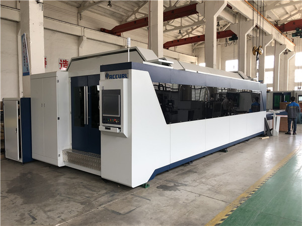 2000w cnc metal fiber laser cutting machine from china for stainless steel