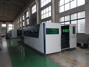 سعر 1000W أنبوب الفولاذ المقاوم للصدأ الأنابيب المعدنية الألياف آلة القطع بالليزر