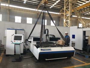 500w 1000w 2000w mesin potongan mesin laser serat logam