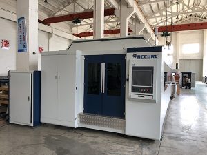 High quality Metal fiber laser cutting machine 3000W with low price