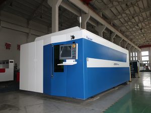 tipo aberto máquina de corte do laser da fibra do cnc 700W para a chapa metálica 3015