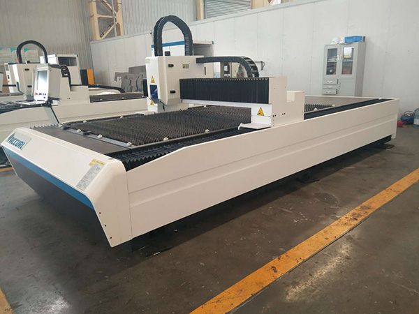 pipe tube 6m metal stainless steel cutting 1000w ，1500w IPG fiber laser cutting machine